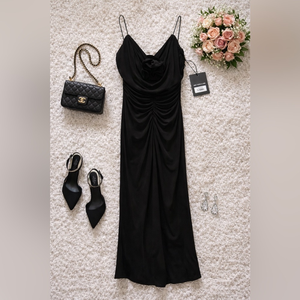Mac Duggal Black Ruched Cowl Neck Evening Gown XS NWT Elegant Formal Prom Dress